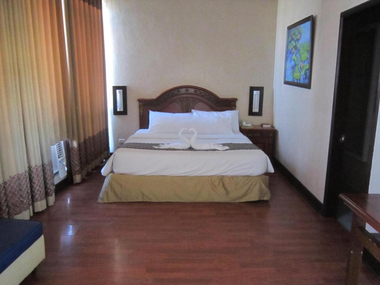 Iloilo Grand Hotel 외부 사진